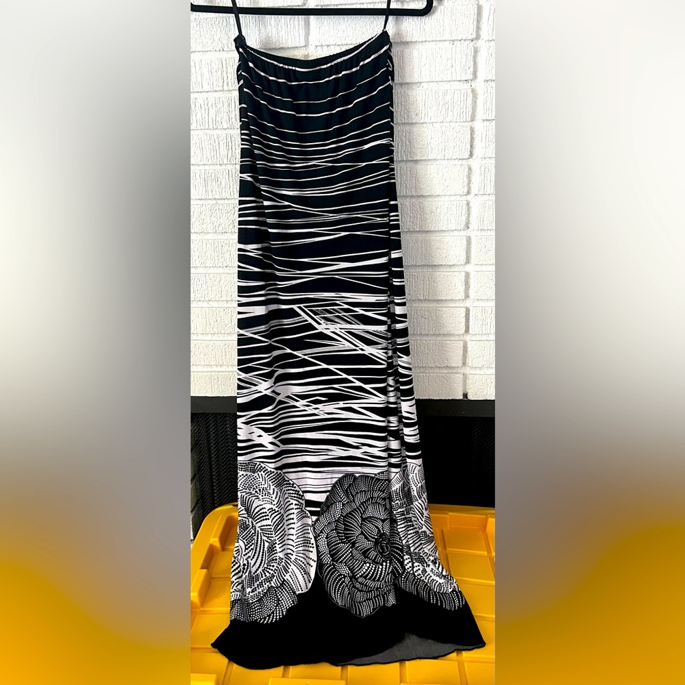 Maxi black & White strapless dress